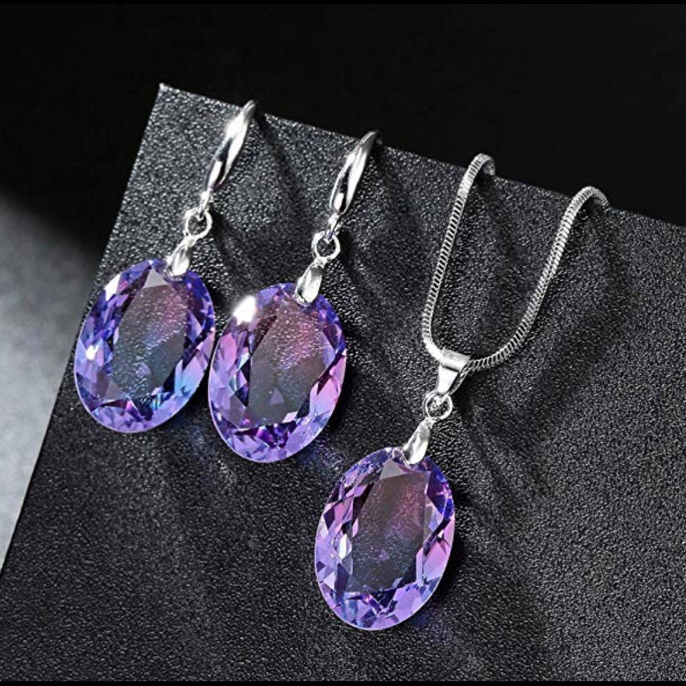 Swarovski necklace and earring set